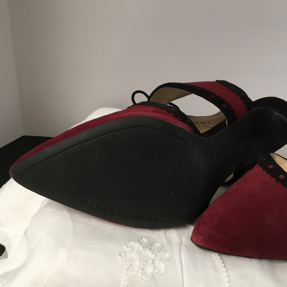 Franco Sarto Burgundy and Black Lace-Up Pointed Heels - Picture 2 of 4